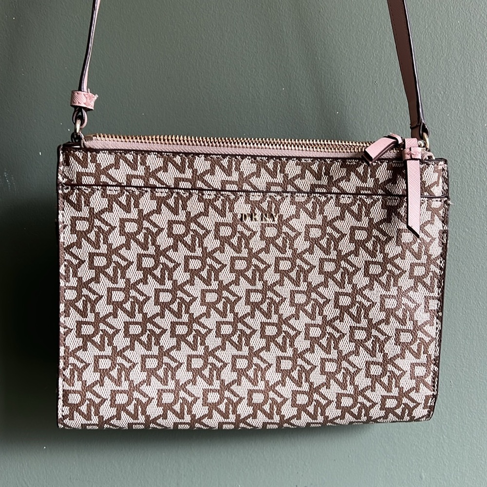 DKNY Crossbody NWOT Rose Pink Strap